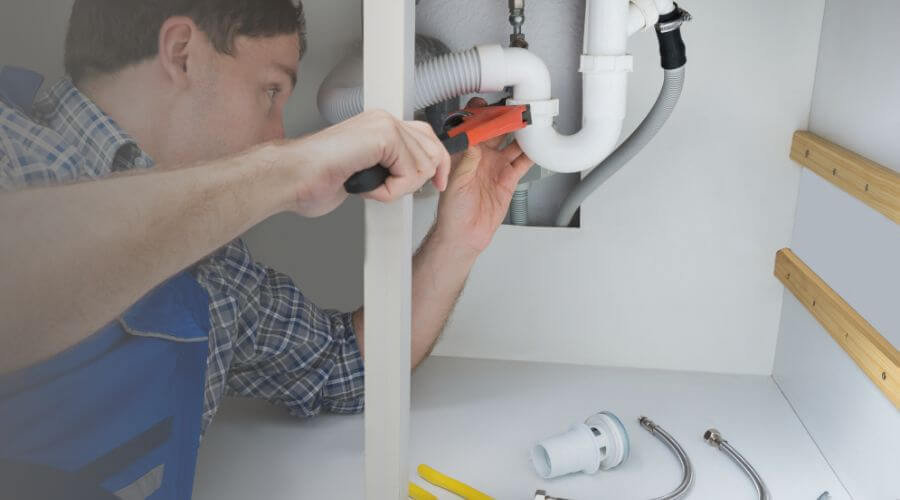 Expert burst pipe repair services in Akeley, MN